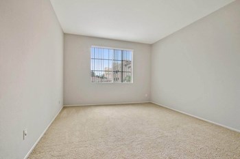 Unfurnished room area Unfurnished room areaat Darlington Apartments, California, 90049 - Photo Gallery 6