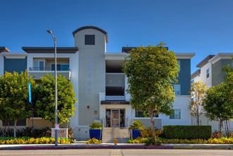 Property Exterior at Madison Toluca, North Hollywood, 91601