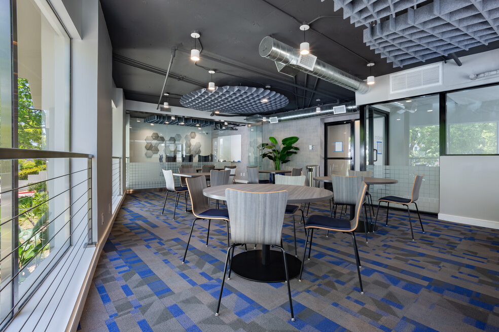 Dining table at Midvale Apartments, Los Angeles, CA, 90024