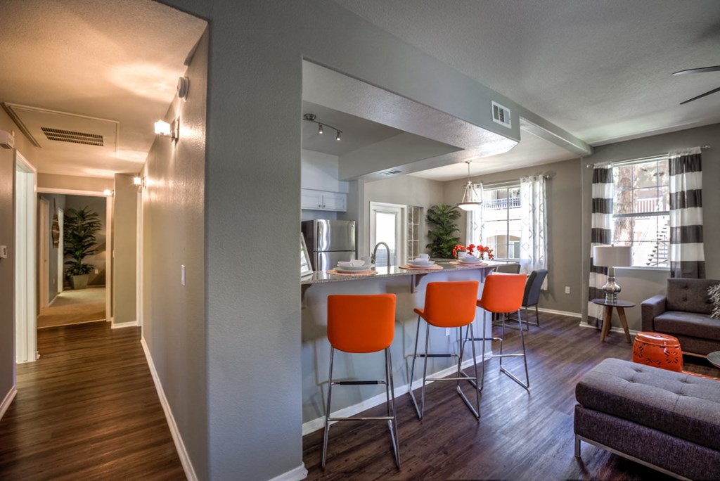 Room decor and gallery at Milan Apartment Townhomes, Las Vegas