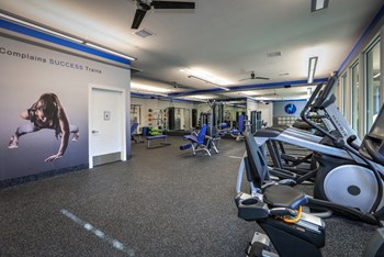 Gym centerat Milan Apartment Townhomes, Las Vegas, NV, 89183 - Photo Gallery 22