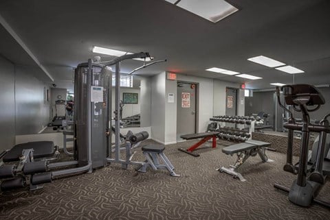 Fitness club at Palm Royale Apartments, Los Angeles, CA