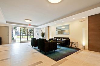 Lobby area at Palm Royale Apartments, Los Angeles, 90034 - Photo Gallery 4