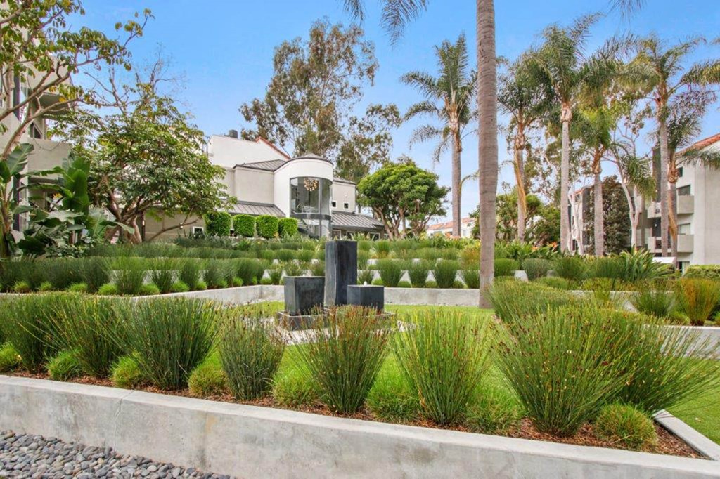 Garden Space at Playa Summit, California, 90045