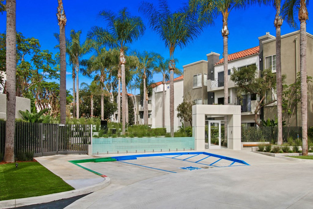 Exterior View at Playa Summit, Los Angeles