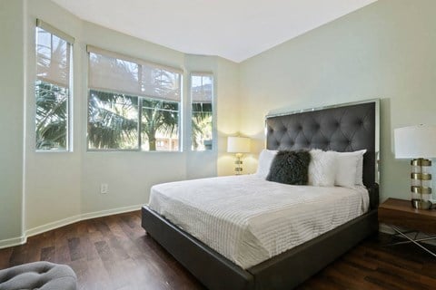 Large Comfortable Bedrooms at The Adler Apartments, California, 90025
