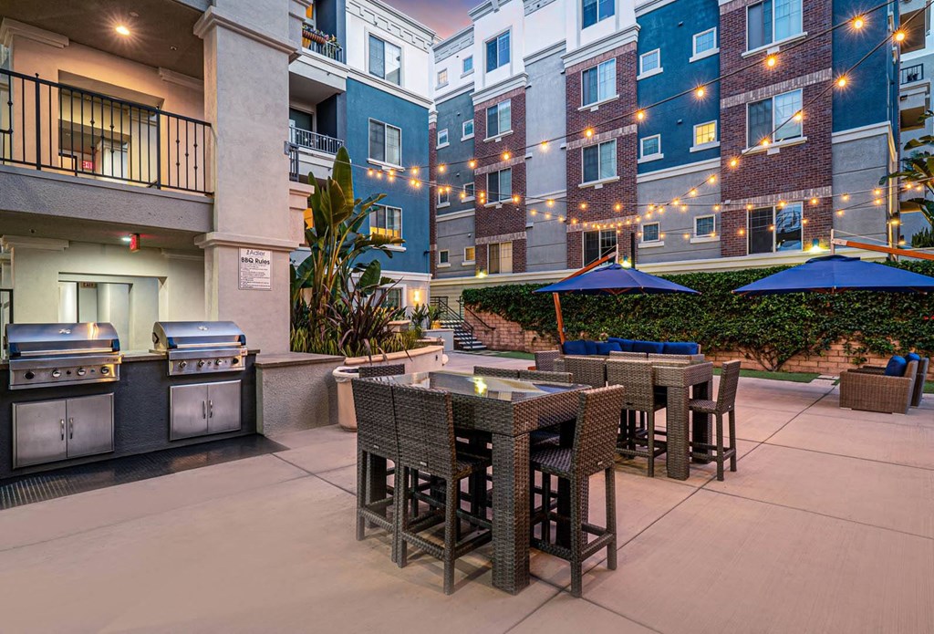 Outdoor Grill With Intimate Seating Area at The Adler Apartments, California, 90025