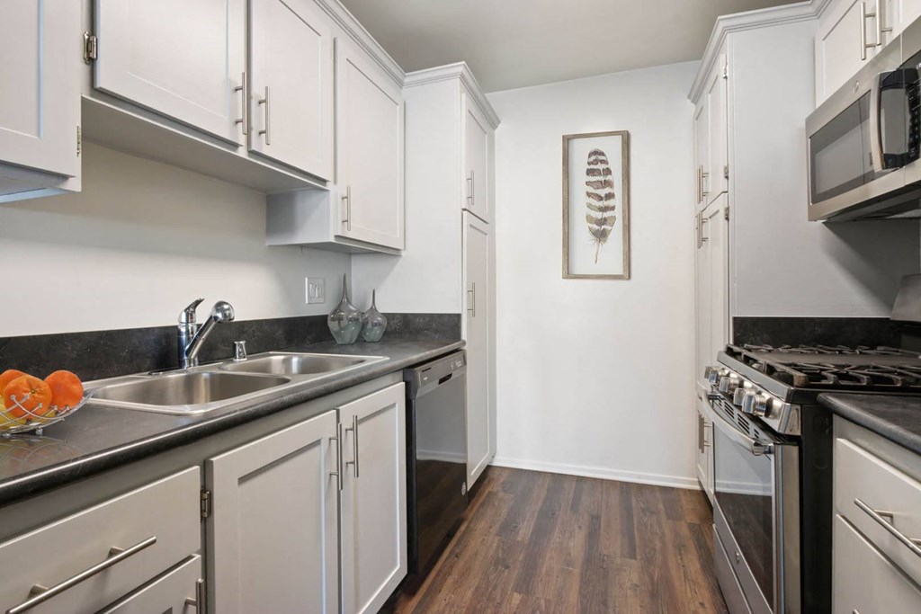 Kitchen gallery at Rose Apartments, Los Angeles, 90034