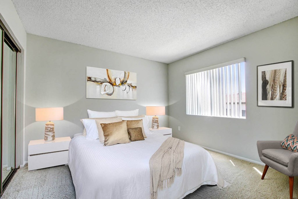 Gorgeous Bedroom Gorgeous Bedroom at Town Center Apartments, California