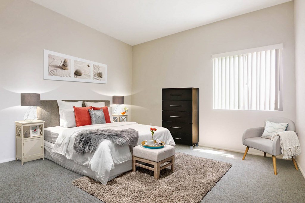 Gorgeous Bedroom at Waterstone at Metro, Los Angeles