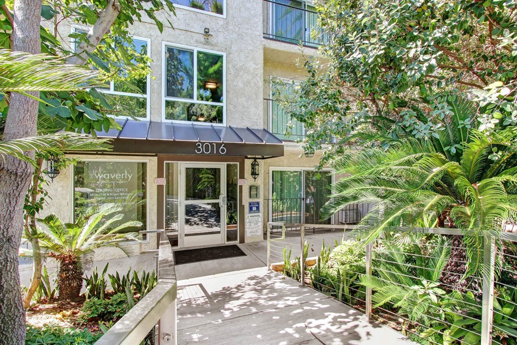 Greeneryat Waverly, Los Angeles