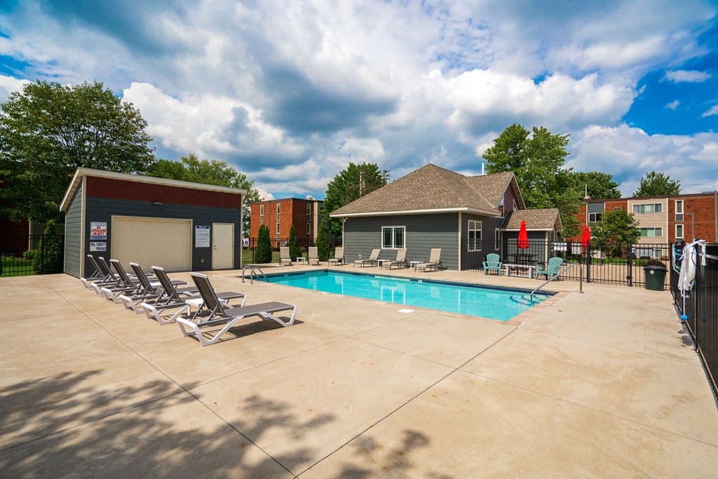 our apartments have a swimming pool with lounge chairs