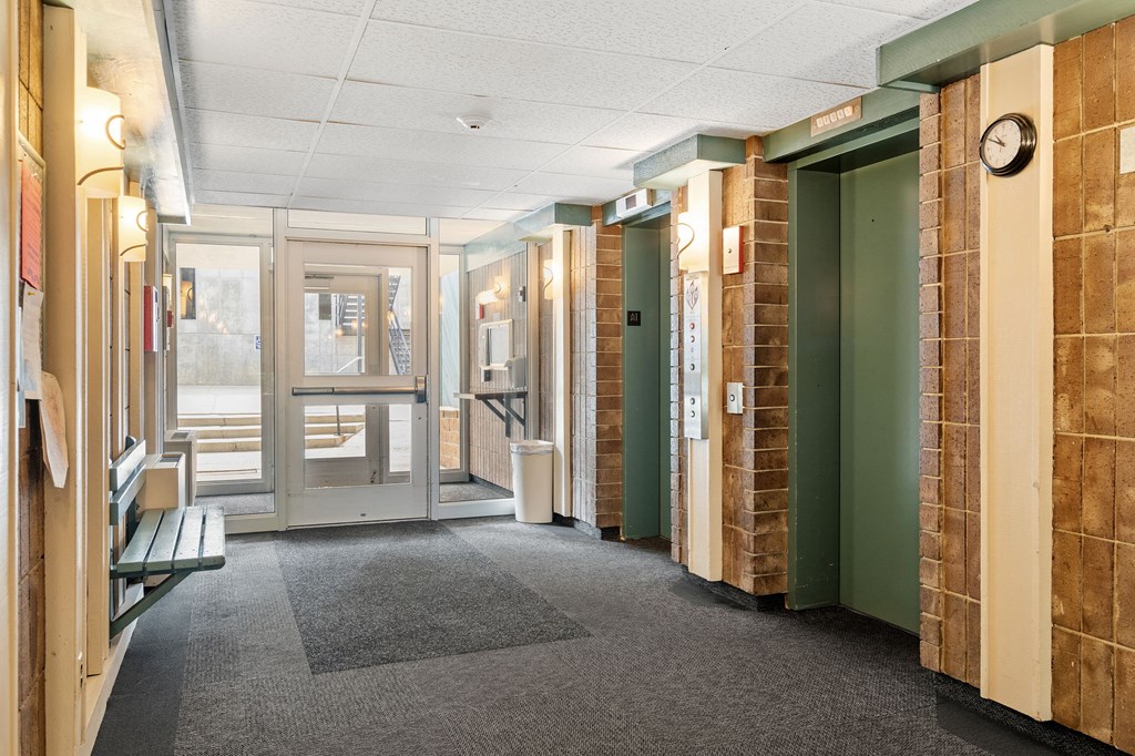 River Bluff Apartments