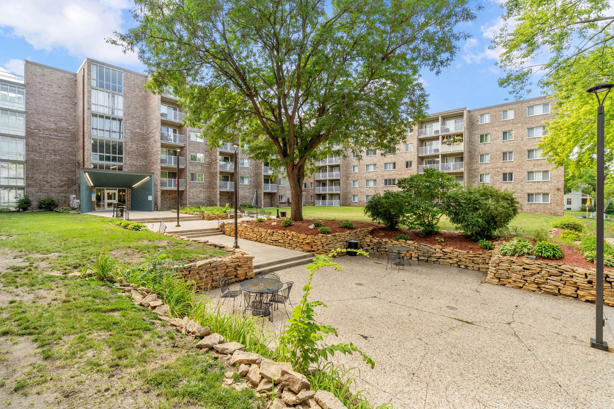 River Bluff Apartments