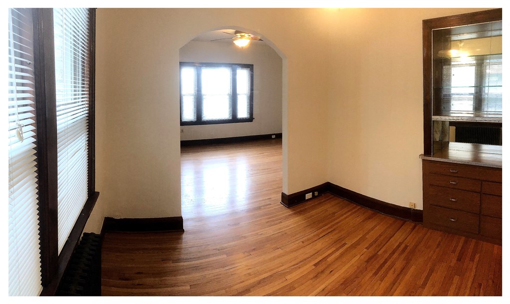 Lakeshore Apartments