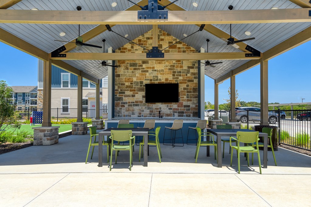 Outdoor Entertainment Lounge at Estraya Boerne, Texas