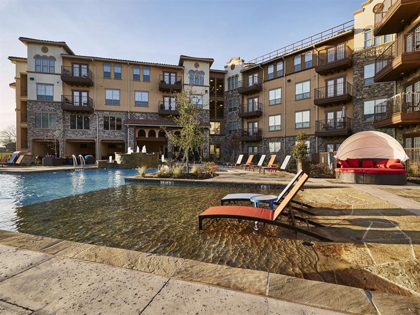 Villaggio Apartments, 1701 E Debbie Lane, Mansfield, TX RentCafe