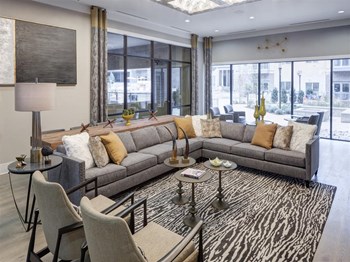 2525 Empire Drive Studio-3 Beds Apartment for Rent - Photo Gallery 5