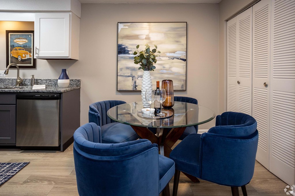 Dining Area at Addison at Sutherland, Knoxville, TN 37909  