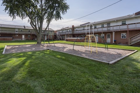 Winthrop Terrace - Bowling Green