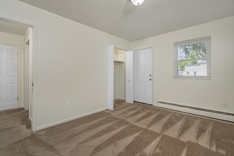 Winthrop Terrace - Bowling Green