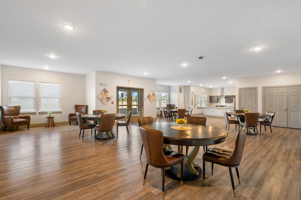 Dining at 41 North Senior Living Apartments, Fort Wayne, IN