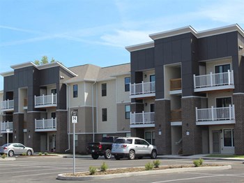 411 S Gladstone Ave 1-3 Beds Apartment, Affordable for Rent - Photo Gallery 5