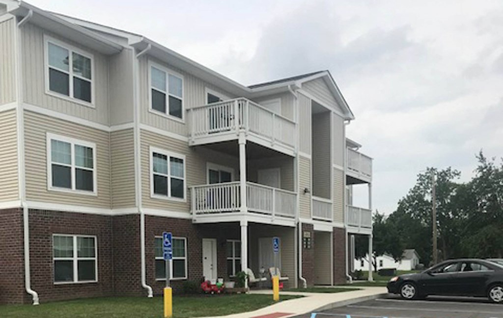 Apartment Exterior at Salem Place Apartments, Daleville, IN, 47334