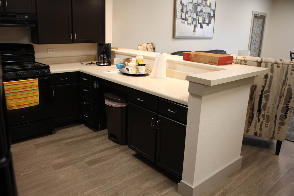 Kitchen at Salem Place Apartments, Daleville, 47334
