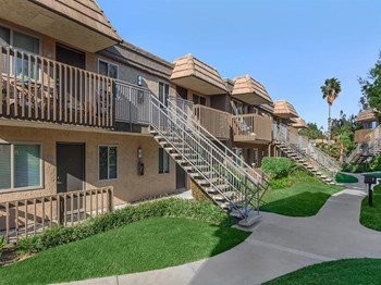 2707 Avenida de Anita 1-2 Beds Apartment for Rent - Photo Gallery 6