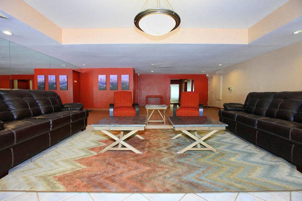 Savoy West Apartments