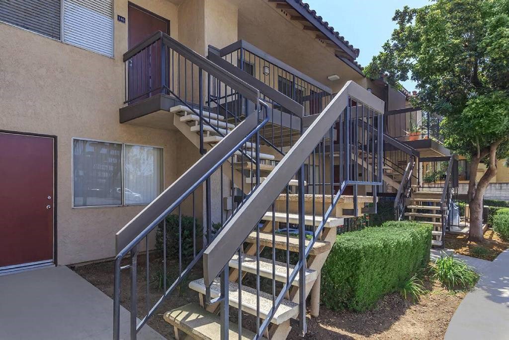 a set of stairs outside of a building