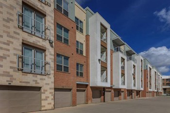 TPG 404 Border LLC 1-2 Beds Apartment for Rent - Photo Gallery 5