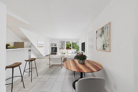 15 Catamaran Street Studio-2 Beds Apartment for Rent