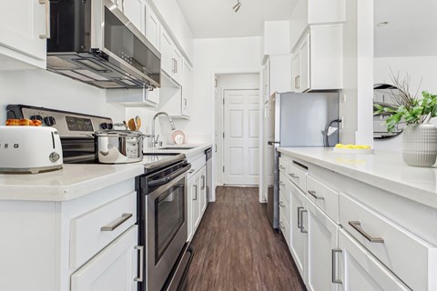 15215 Victory Blvd. Studio-2 Beds Apartment for Rent