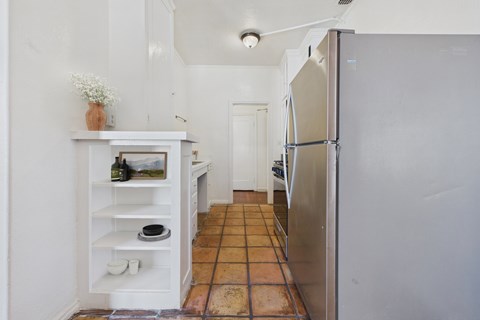 1843 N. Cherokee Ave. Studio-2 Beds Apartment for Rent