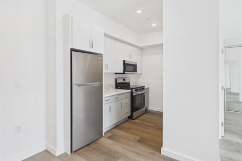 831 S. Westlake Ave. Studio-2 Beds Apartment for Rent
