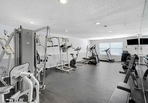 the gym at the preserve at green valley townhomes in green valley va
