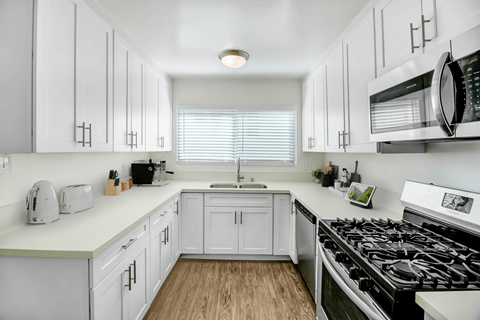 4225 Ethel Avenue 1-3 Beds Apartment for Rent