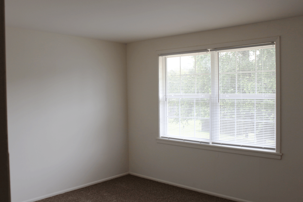 Bedroom in a 3 bedroom townhome at Carriage House West.