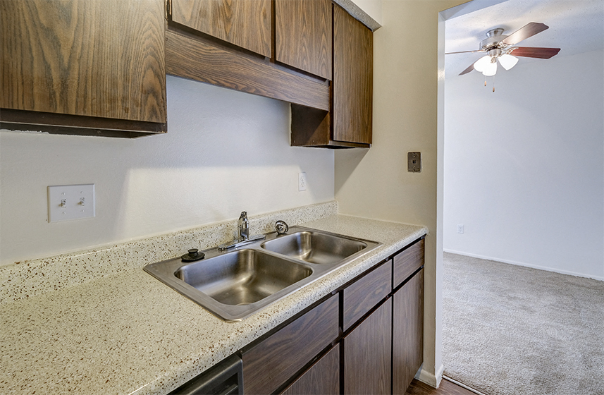 Apartment Kitchen at The Woods of Eagle Creek