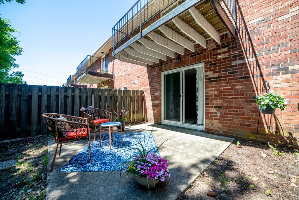Ashton Brook Apartment Complex's fence-enclosed patio