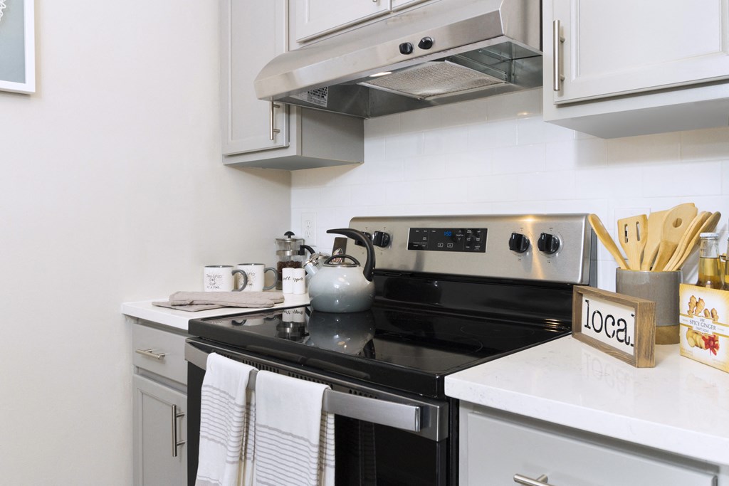 Glass top stove at at Woods of Fairfax