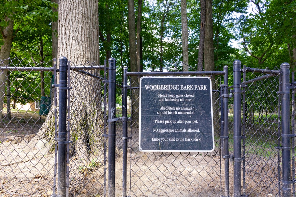 Dog park at Woodbridge Apartments