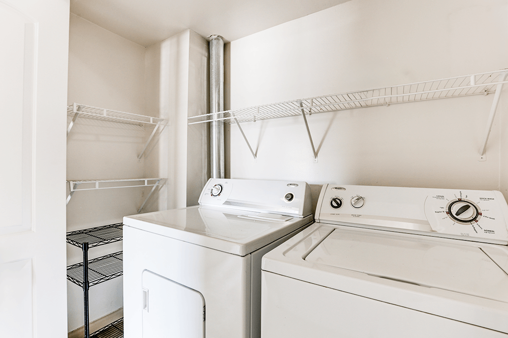In-unit laundry in a classic series 2-bed, 2-bath apartment at Somerset Lakes, featuring a washer and dryer for convenience.