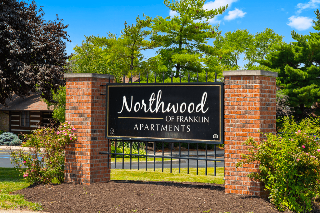 Monument sign at Northwood Apartments in Franklin.