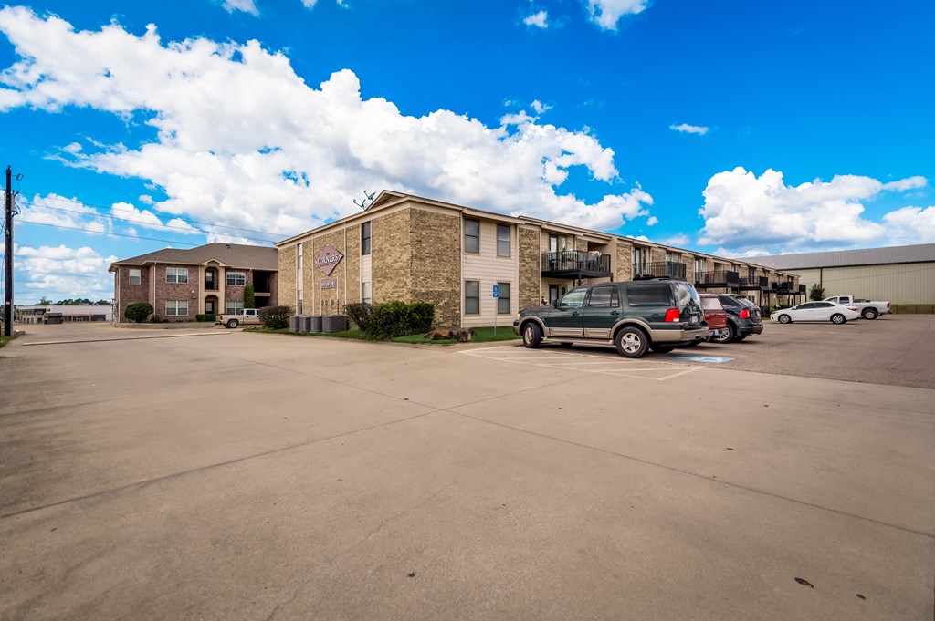 The Corners apartment in Sulphur springs texas