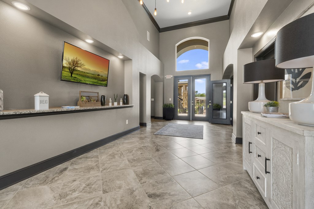 Clubhouse at Willow Creek