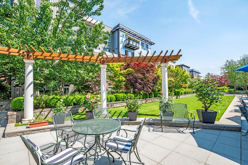 Courtyard Sitting With Shades at The Corydon, Seattle, Washington