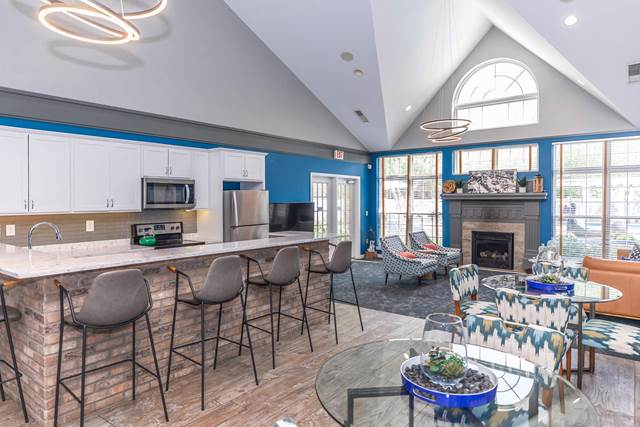 Huntington Parc Apartments